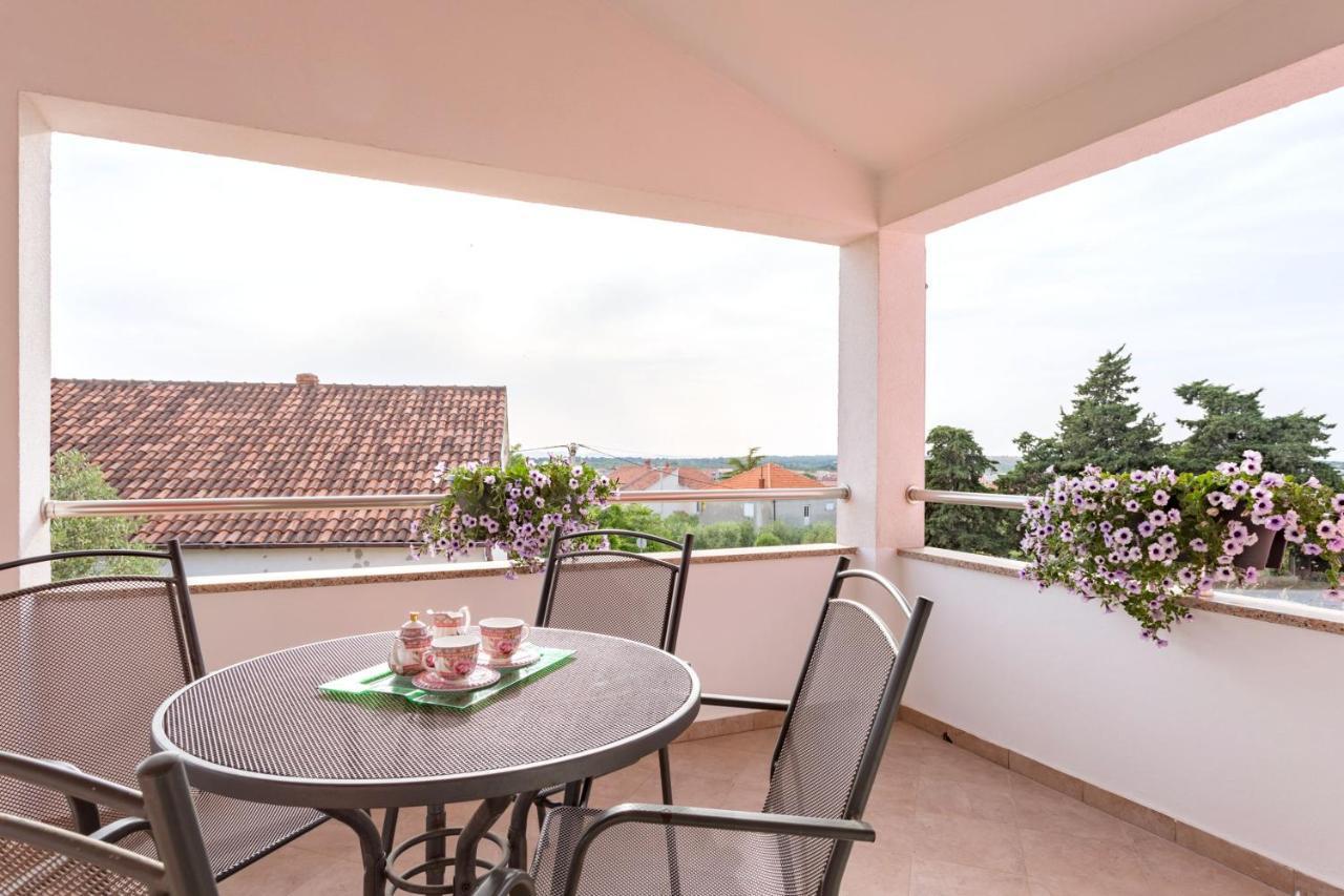Turta Apartment Zadar Exteriör bild